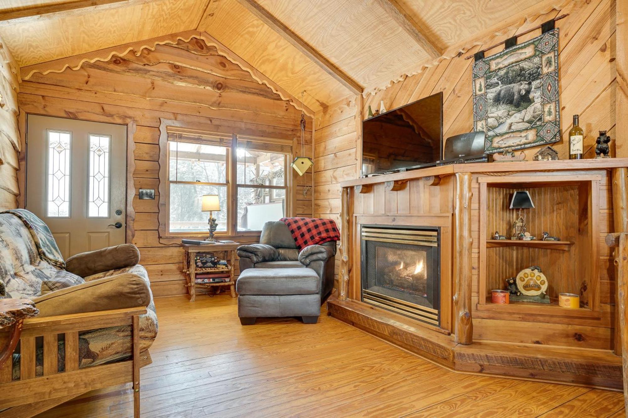 Вилла Secluded Family Retreat In Dahlonega With Hot Tub! Экстерьер фото