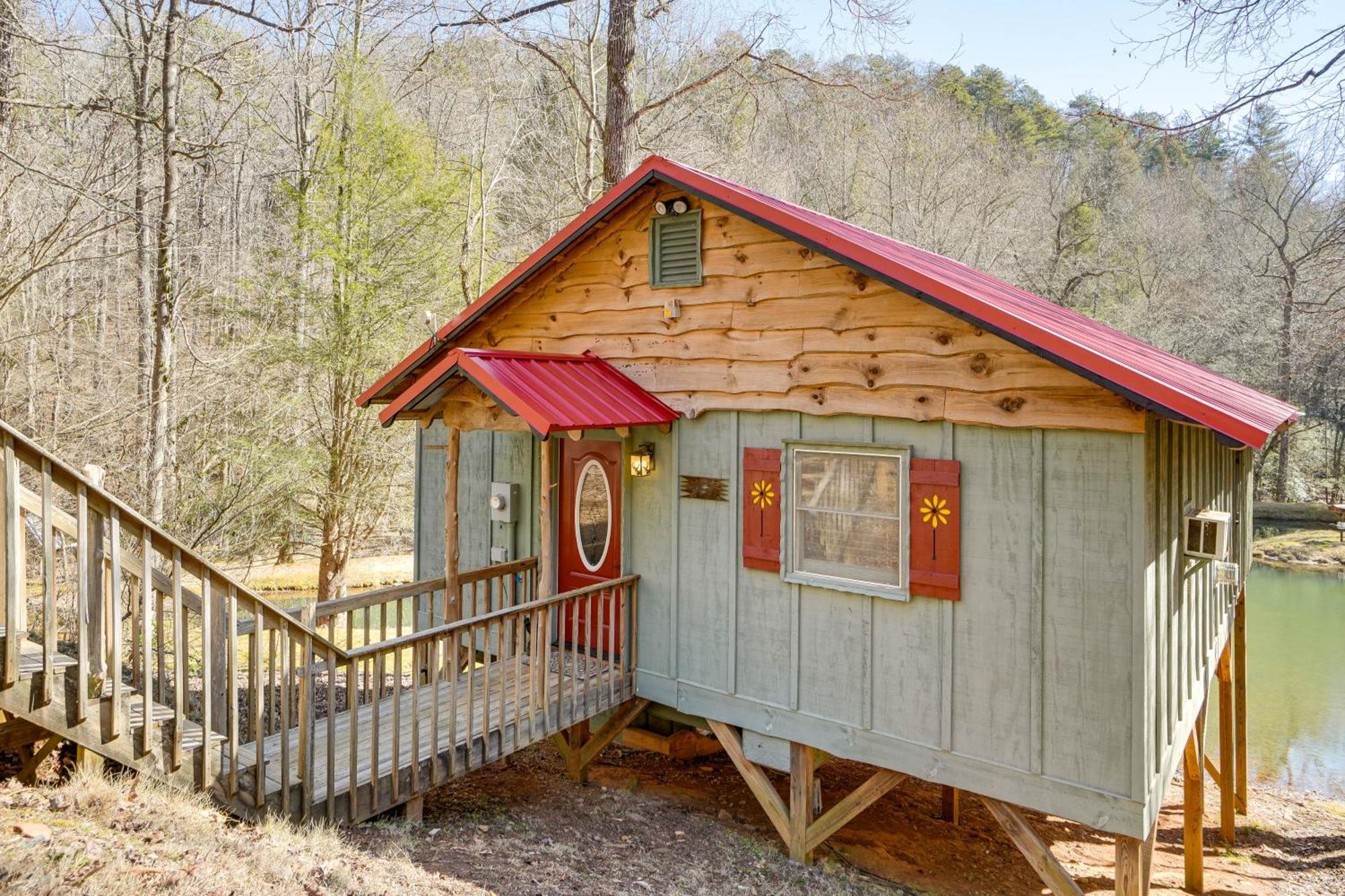 Вилла Secluded Family Retreat In Dahlonega With Hot Tub! Экстерьер фото